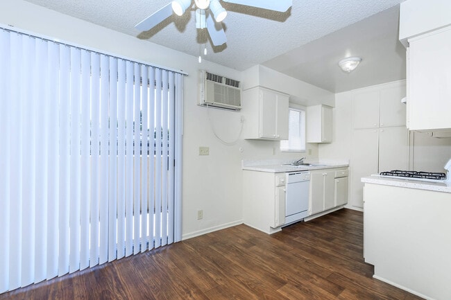 Photo - Greenbrook Apartments