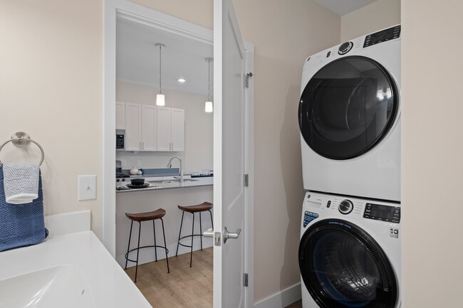 Photo - Harmony Lake Apartment Homes