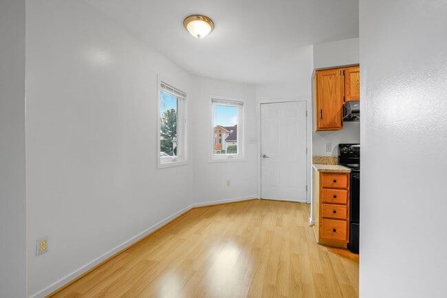 Photo - 363 Chickory Way