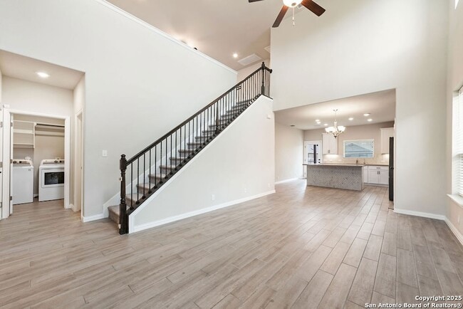 2058 Egret Ave