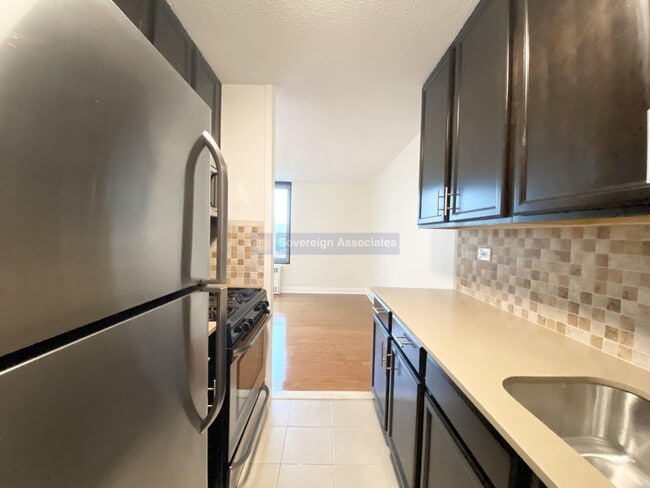 3333 Broadway Unit C18B