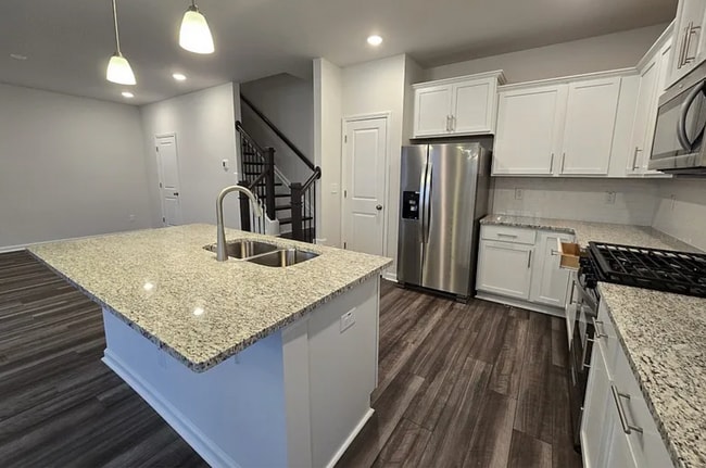 Photo - 4033 Beckton Trl