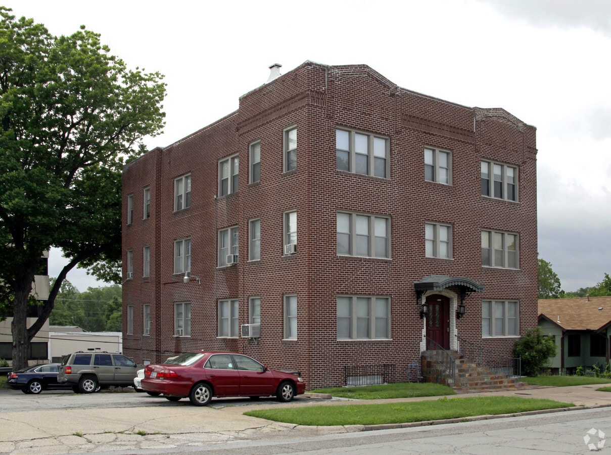 Foto principal - 1511 S Baltimore Ave