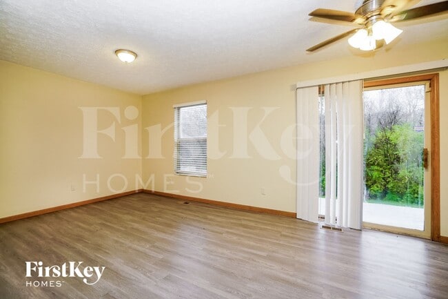 Photo - 3953 Highland Bluff Dr