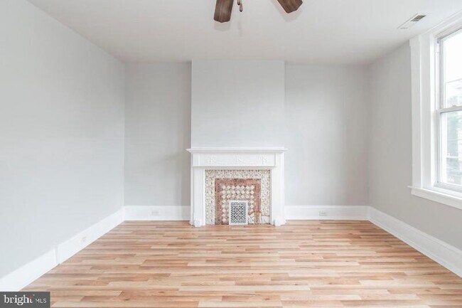 Photo - 3907 Spring Garden St Unit 2