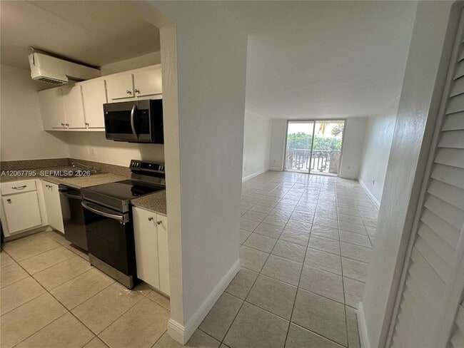 Photo - 1800 Sans Souci Blvd Unit 426