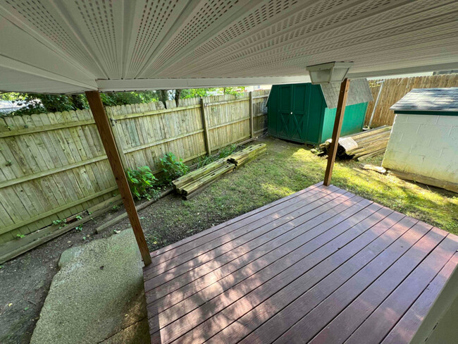 Photo - 20545 Adkins Rd