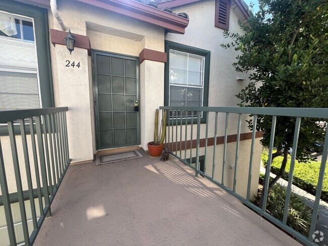 Building Photo - 10854 Sabre Hill Dr Rental