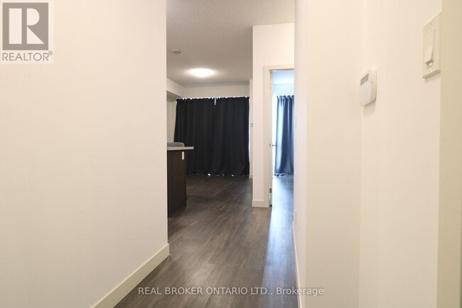 Photo - 2093 Fairview St Unité 1006