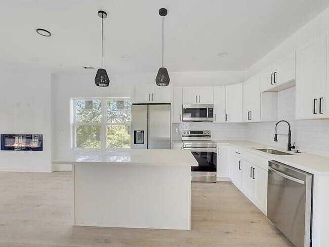 Photo - **First Month Free by 7/15/2024