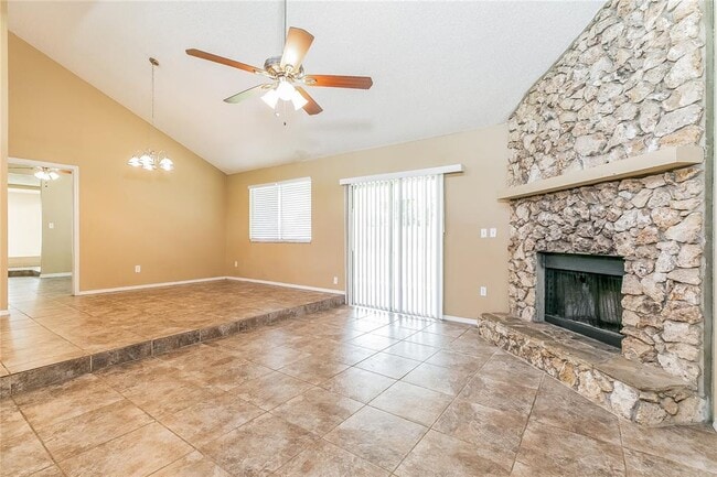 Photo - 20440 Majestic St