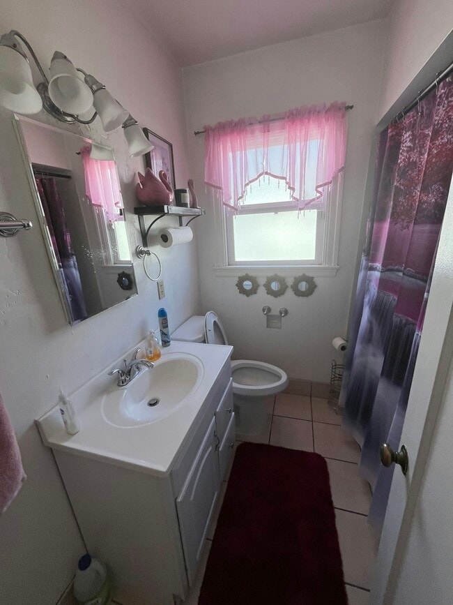 Photo - 2117 106th Ave