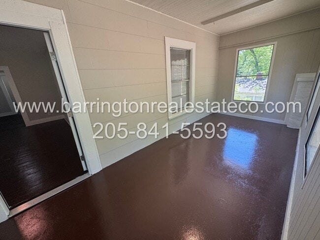 Photo - 1721 35th Ave N