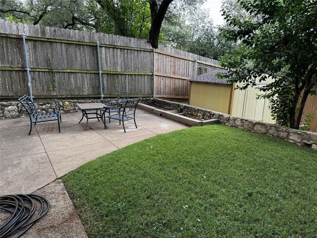 Photo - 2842 Shoal Crest Ave