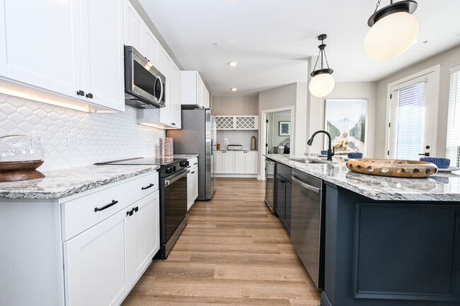 Building Photo - Langham Rental
