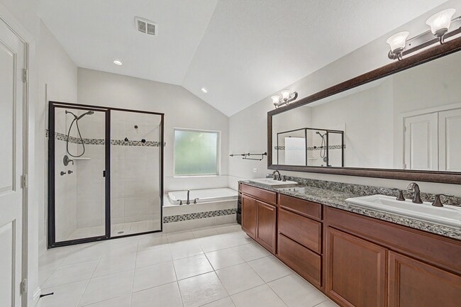 Photo - 31032 Sunfall Trail Ln