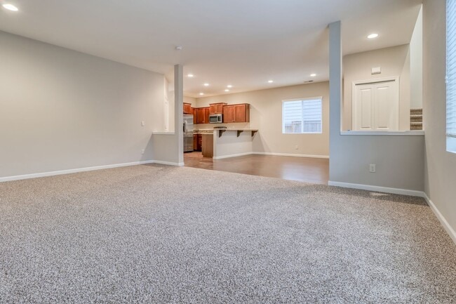 Photo - Spacious 4br/2.5ba house with garage in well maintained neighborhood