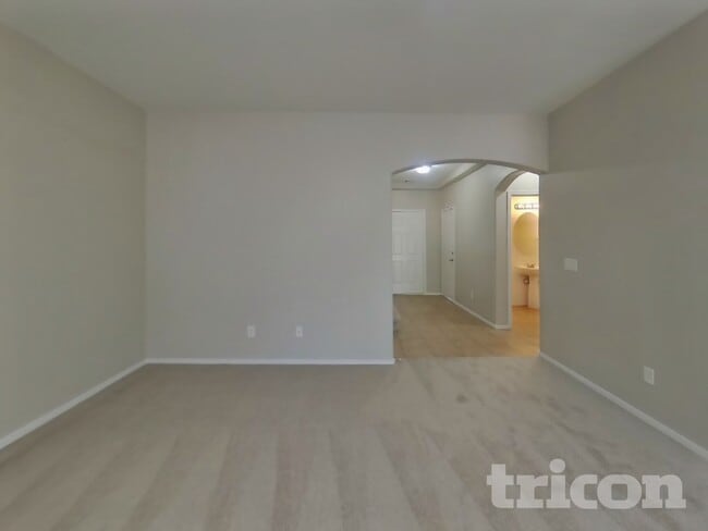 Photo - 11418 W Mountain View Dr