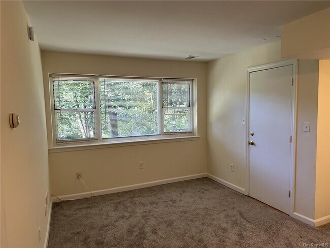 Photo - 31 Old Post Rd S Unit E77