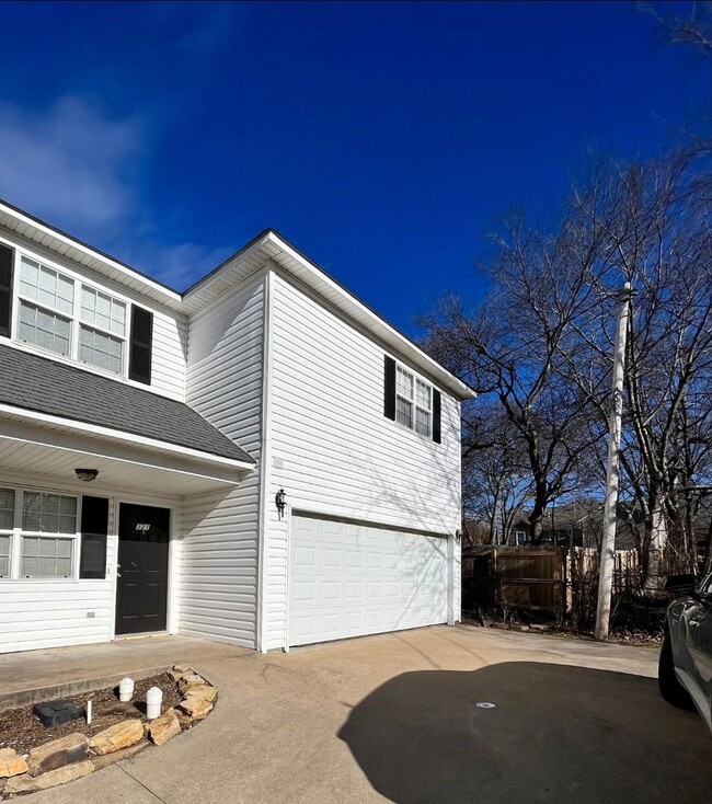 3 Bed / 2.5 Bath in a 2 Story Four Plex - ... - 3 Bed / 2.5 Bath in a 2 Story Four Plex - ... Townhome