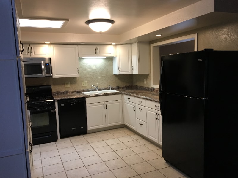 Photo - 2818 Palomas Dr NE