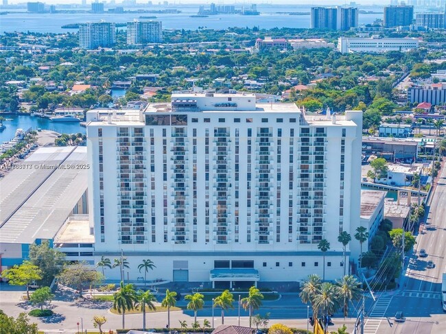 Building Photo - 13499 Biscayne Blvd Unit 1601