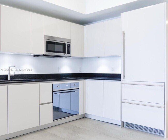 Photo - 1010 Brickell Ave Unit 3210