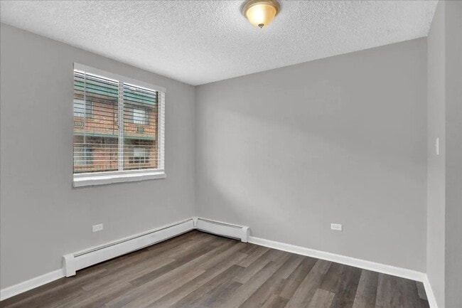 Photo - Beautiful 2 bed/1 bath unit for rent. Unit 104
