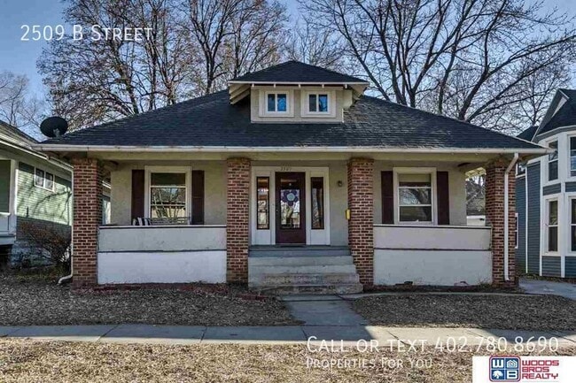 Photo - 2509 B St Casa
