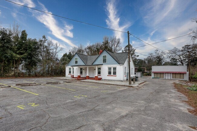 55 Main St Unit 5