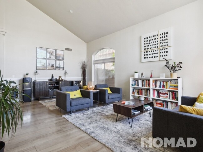 Photo - 1303 E Washington Ave
