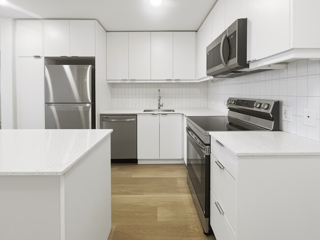 Photo - 8500-8519 19 Ave SE Unit 3505