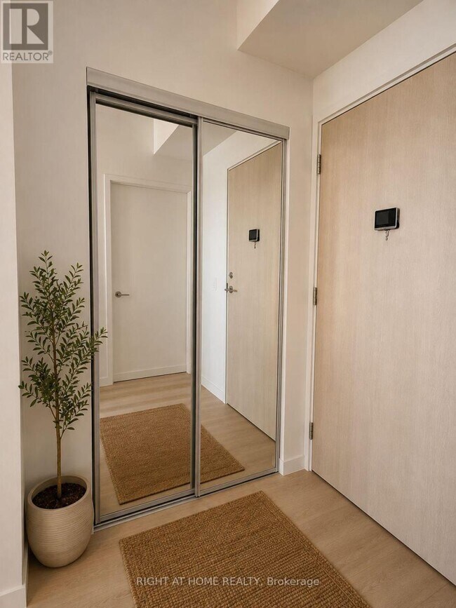Photo - 181 Sheppard Ave E Unit 604