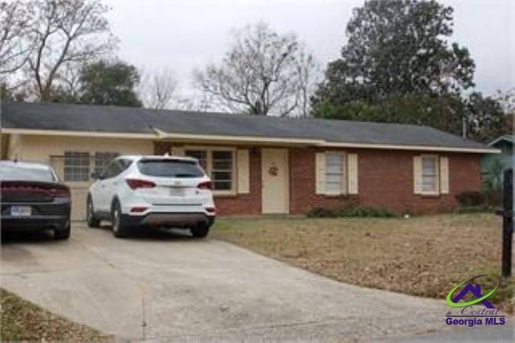 Photo - 207 Laurie Ln