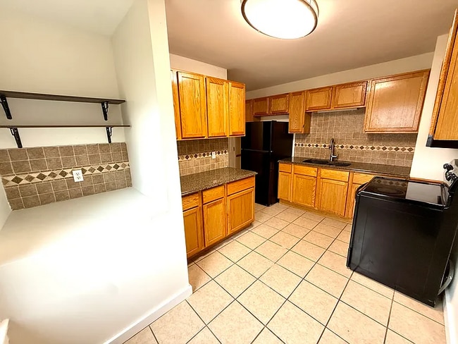 Photo - 517 Beckman St