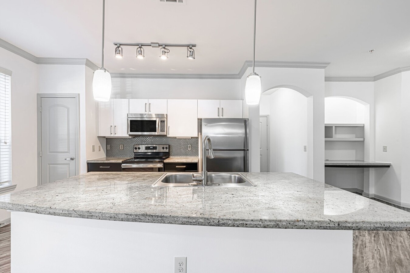 Photo - 8877 Lakes at 610 Dr Unit 171