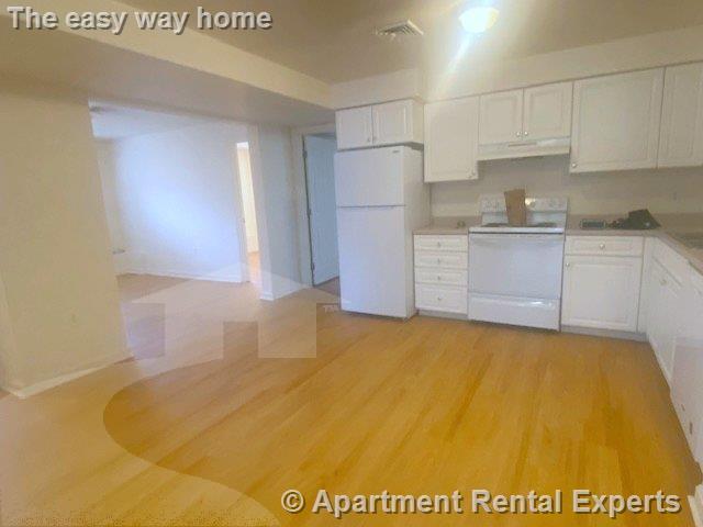 Building Photo - 3 Kent Ct Unit #1