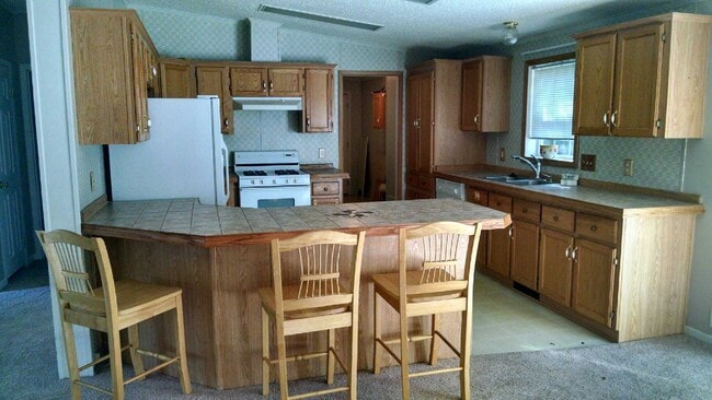 4025 W Cedar Chase Dr