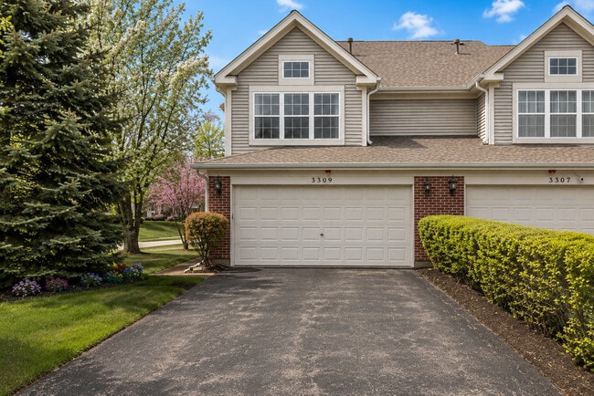 Building Photo - 3309 Cool Springs Ct