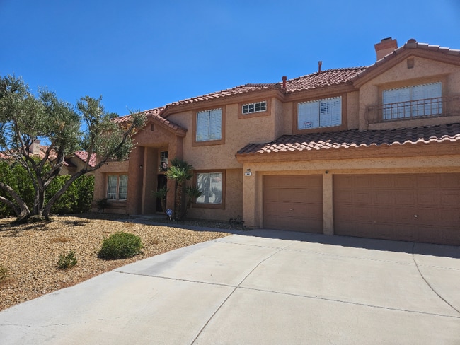 Building Photo - 2648 N Ontario Dr Rental