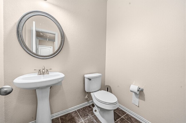 Photo - 2403 Summers Glen Ct