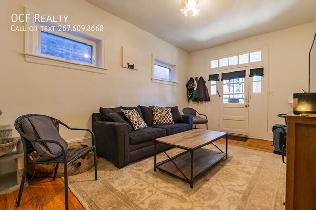 Building Photo - 226 S 45th St Unit 1