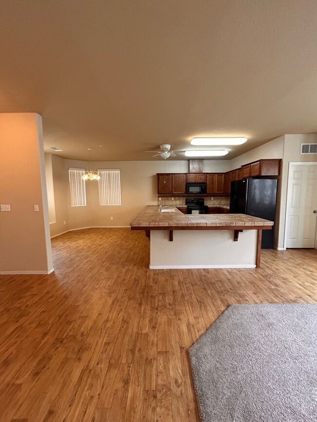 Photo - Great home for rent in Porterville!