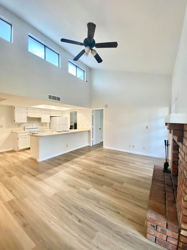 Photo - 633 W Southern Ave Unidad 1180 Rental