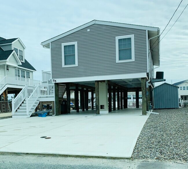 Photo - 55 S Spinnaker Dr