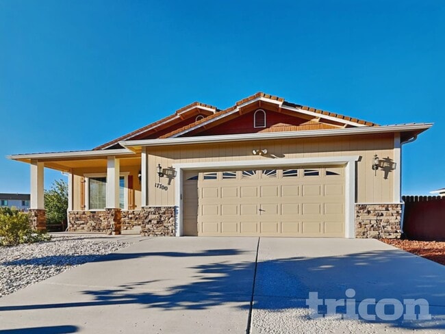 Building Photo - 17700 Smoketree Ct
