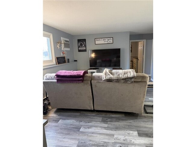 Photo - 102 Lake Ave S Unit 1