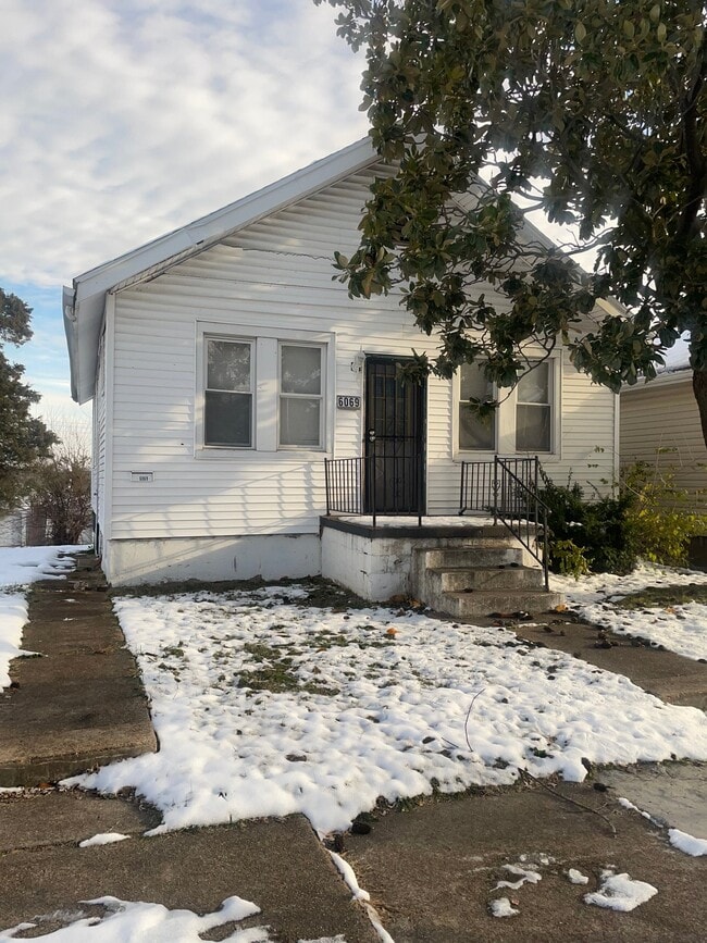 Photo - 6069 Harney Ave