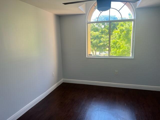 Photo - 17202 Glenmoor Dr Condo
