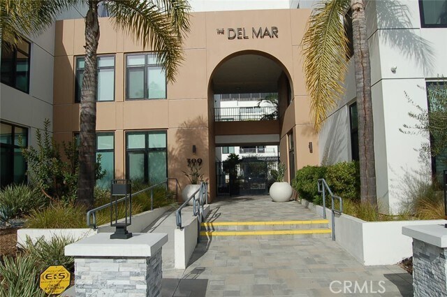 Photo - 399 E Del Mar Blvd Unit 117